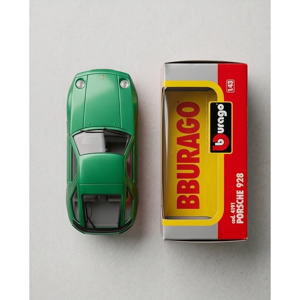 Bburago Porsche 928 Green Diecast Car 1/43 Vintage 1980s Made in Italy 4191
